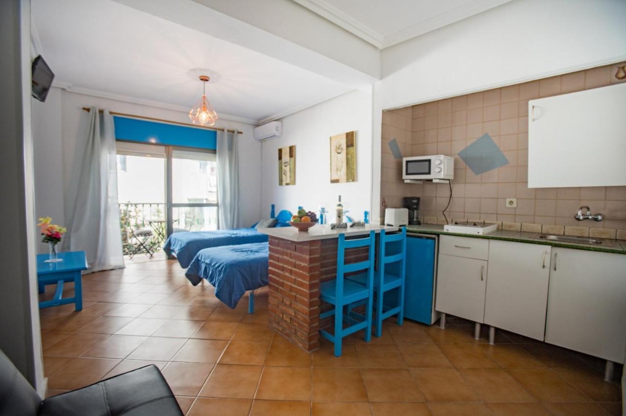 Apartamentos Carihuela Torremolinos Exteriör bild