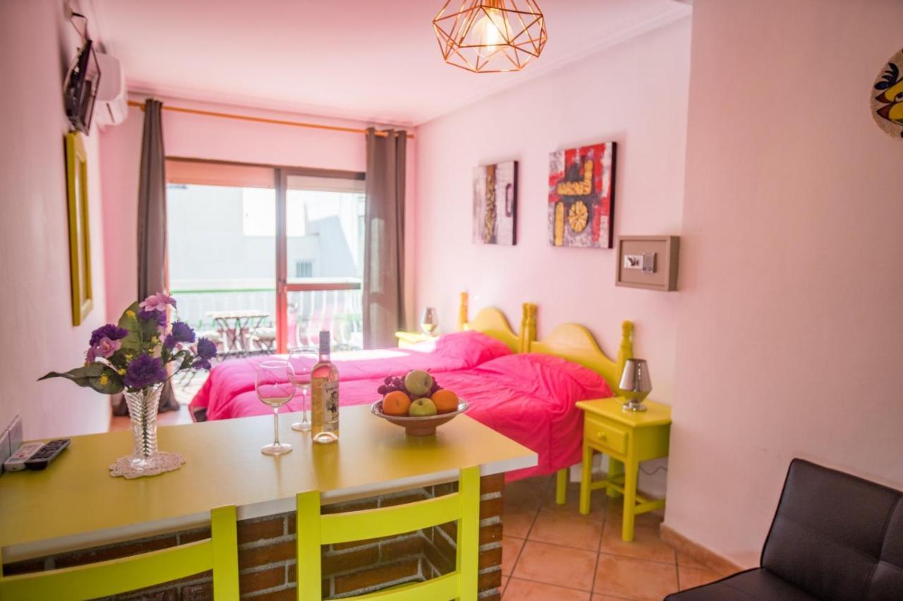 Apartamentos Carihuela Torremolinos Exteriör bild