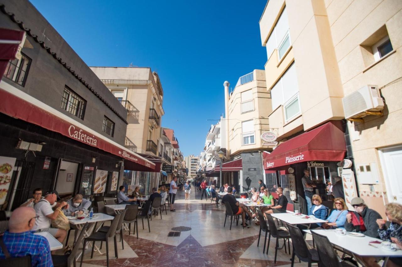 Apartamentos Carihuela Torremolinos Exteriör bild